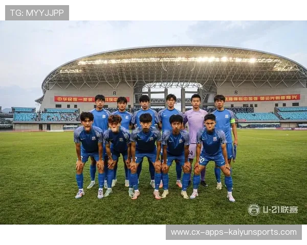 申花青训新星首次入选一线队训练俱乐部加速青年人才培养体系建设 申花青训新星首次入选一线队训练俱乐部加速青年人才培养体系建设