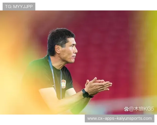 主帅难产!国足11月集训热身又要黄 超60名教练报名选聘，近期国足集训人员名单