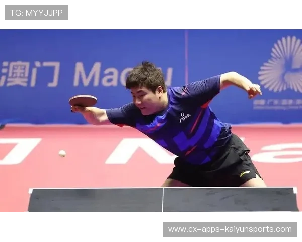 梁靖崑力量击球非常强烈