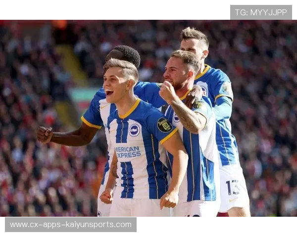 英超布莱顿短传渗透，尖刀式进攻频繁——战术洞察与实战应用